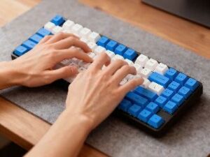 Customer video, click to play